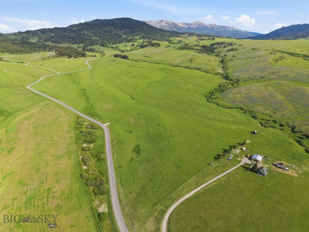 NHN Stublar Road, Bozeman MT 59715