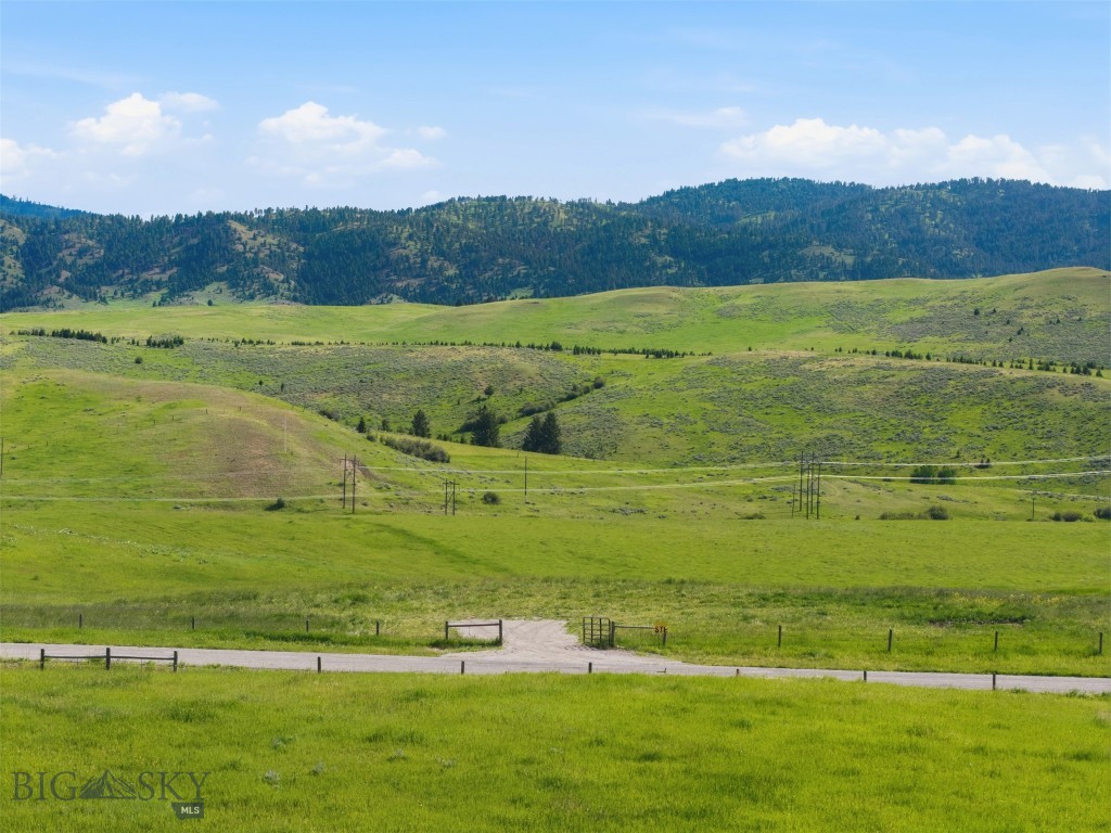 NHN Stublar Road, Bozeman MT 59715