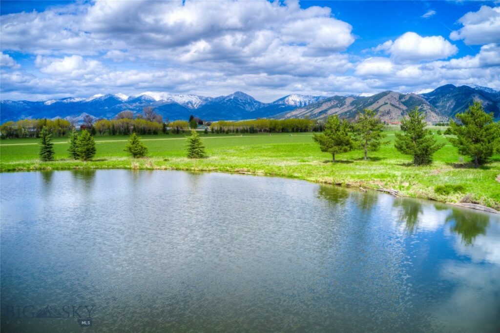 TBD Wavy Leaf, Bozeman MT 59718